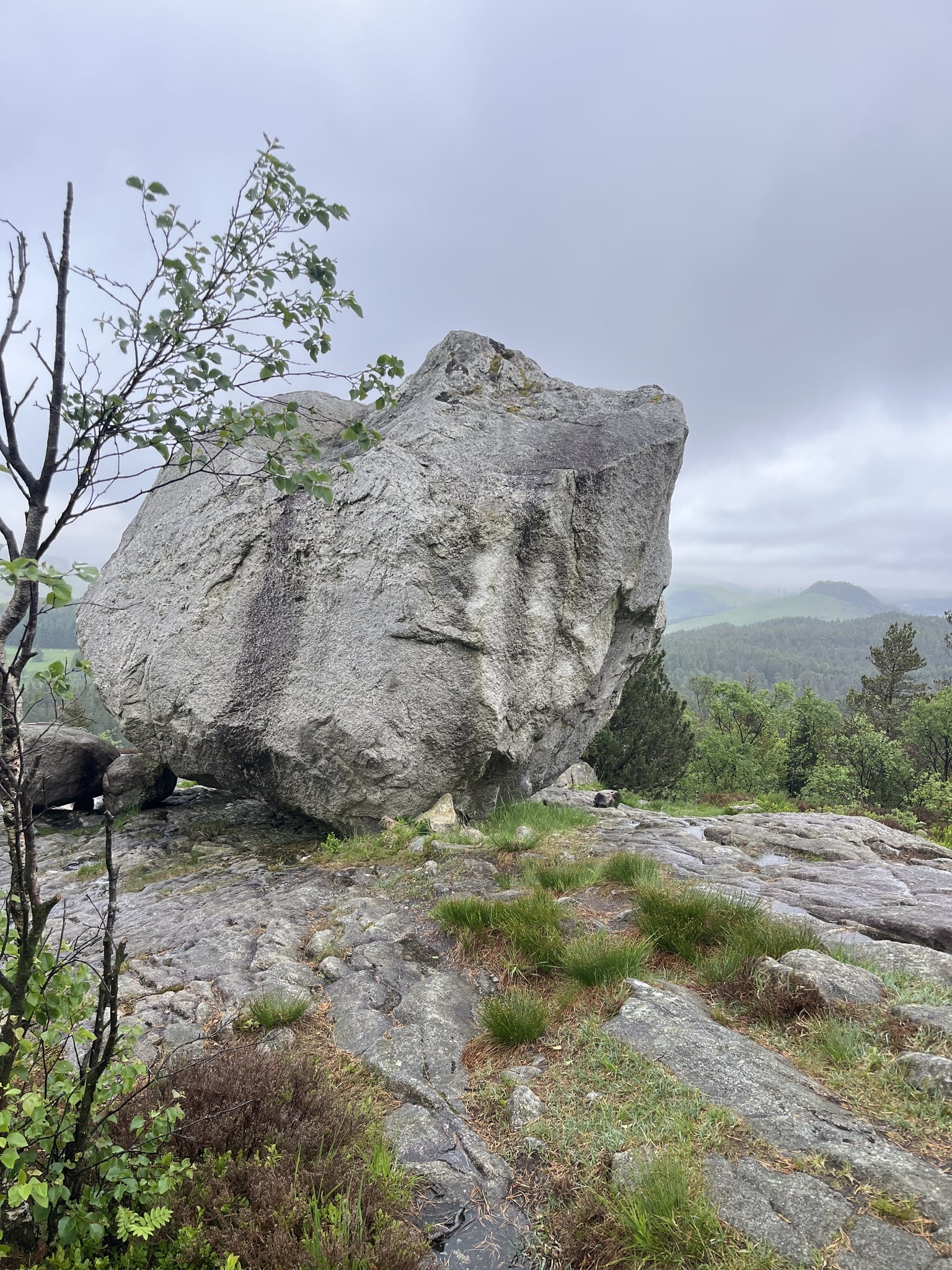 Steinfjellet — foto 1 av 2